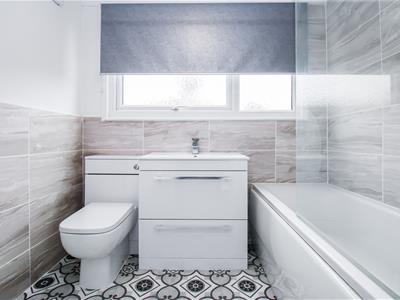 BATHROOM/W.C.